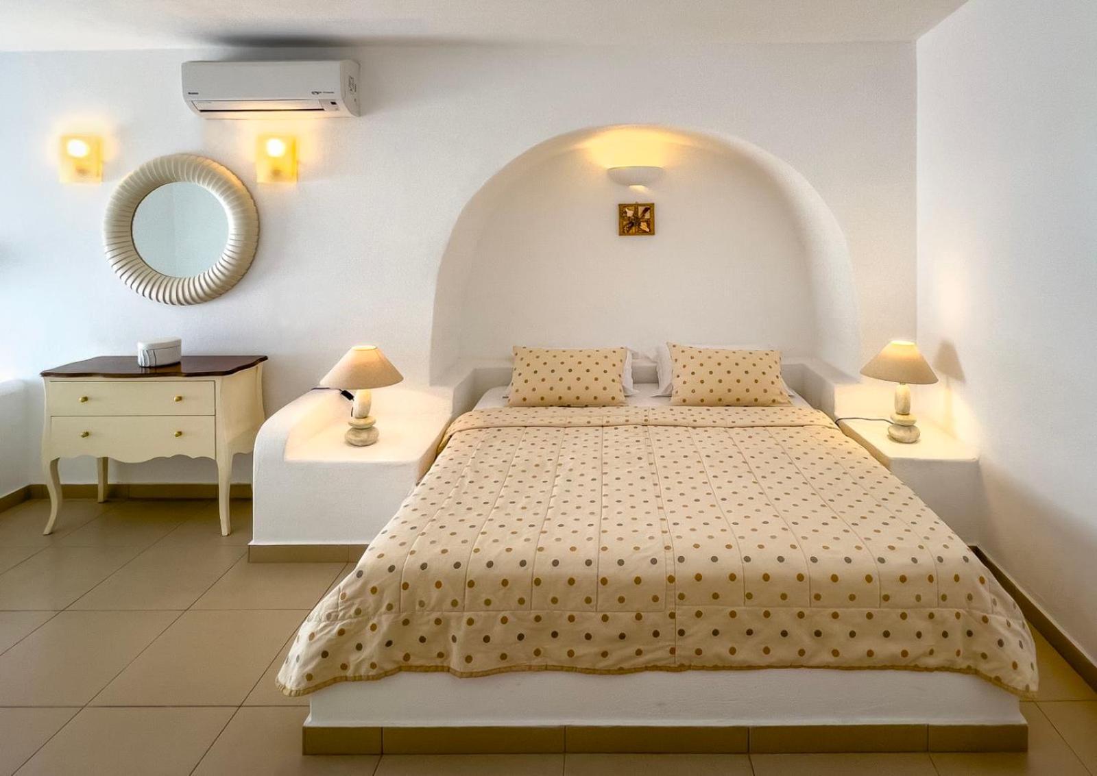 Aspalathras White Hotel Folégandros Екстериор снимка