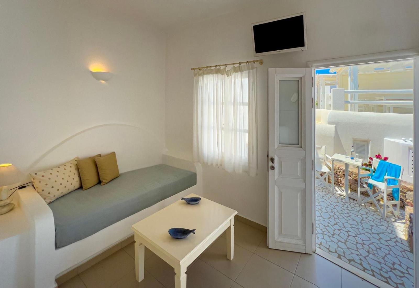 Aspalathras White Hotel Folégandros Екстериор снимка