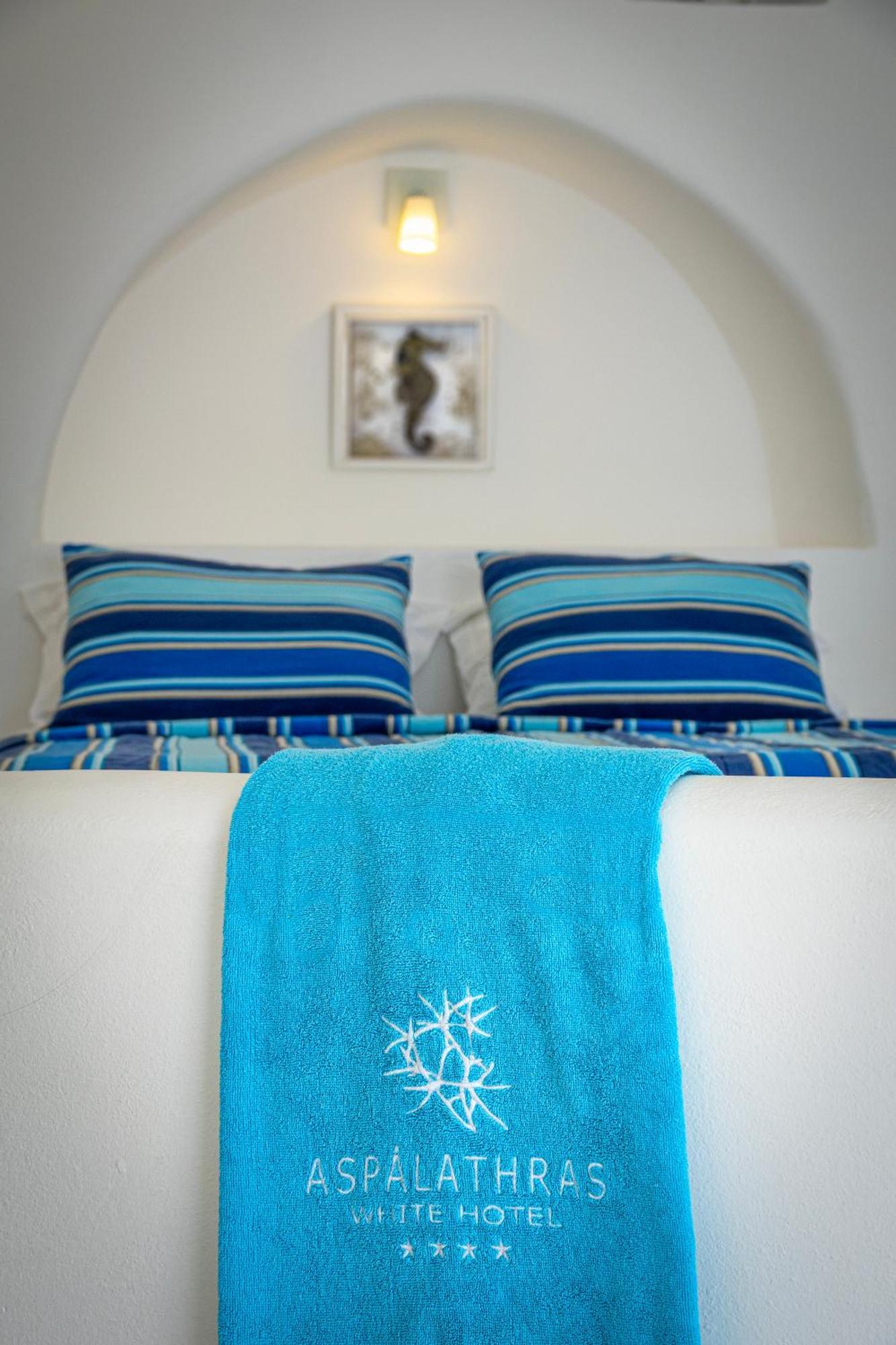 Aspalathras White Hotel Folégandros Екстериор снимка