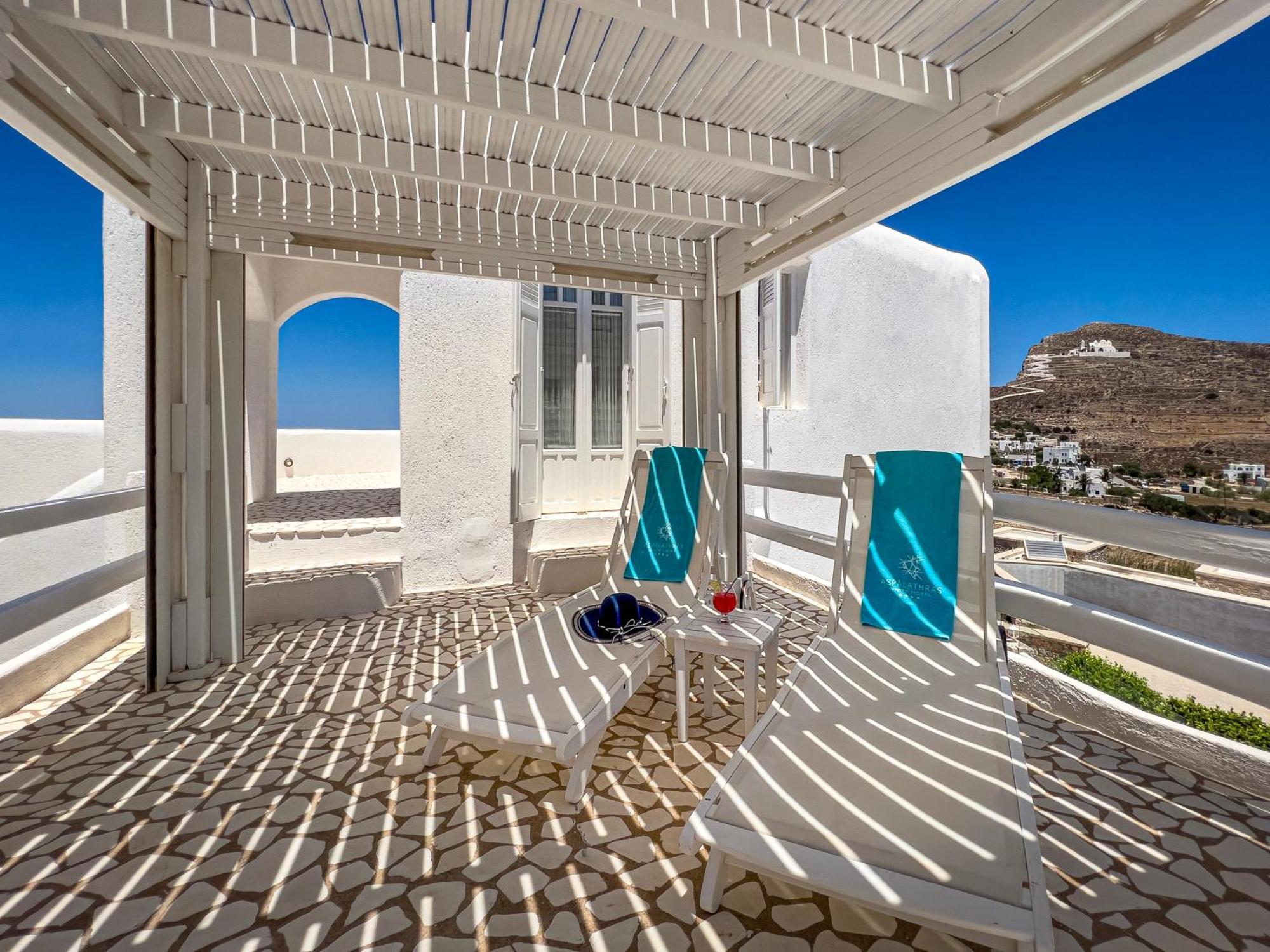 Aspalathras White Hotel Folégandros Екстериор снимка